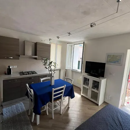Rustico In Pietra 16mo Secolo Apartment *